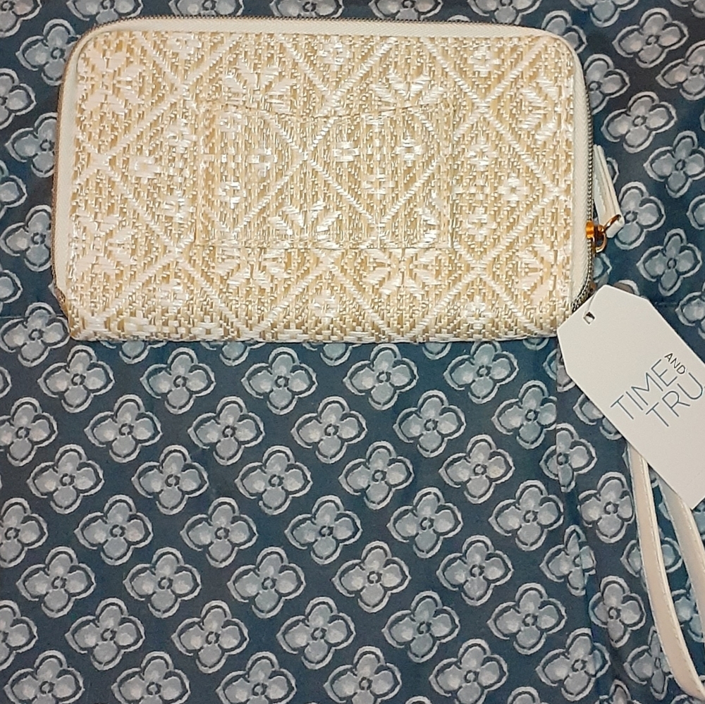 Tan Straw Wallet